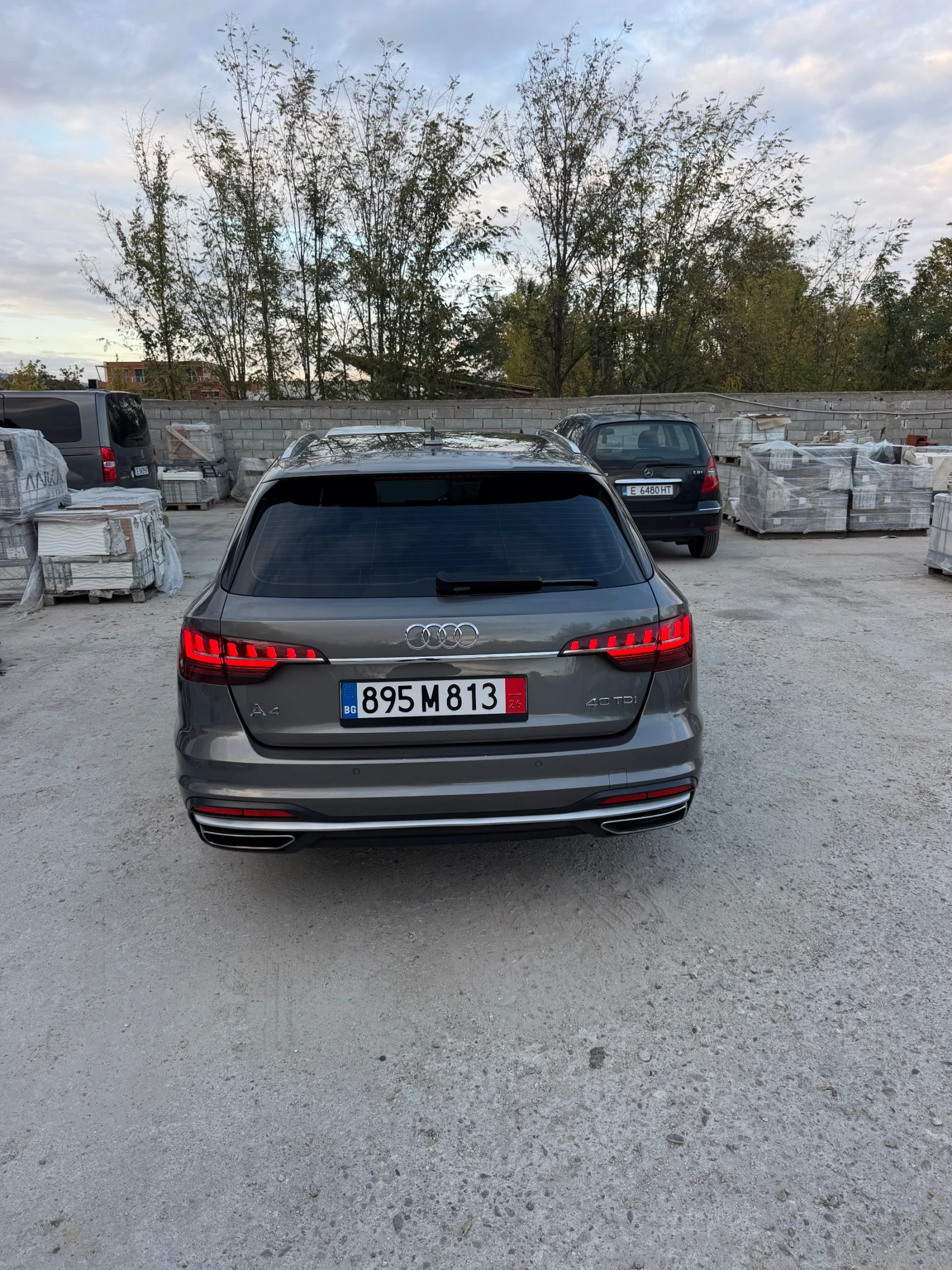Audi A4, снимка 2 - Автомобили и джипове - 56736837