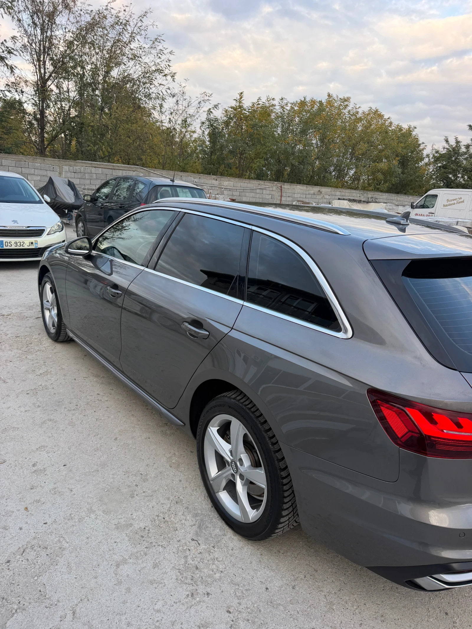 Audi A4, снимка 5 - Автомобили и джипове - 56736837
