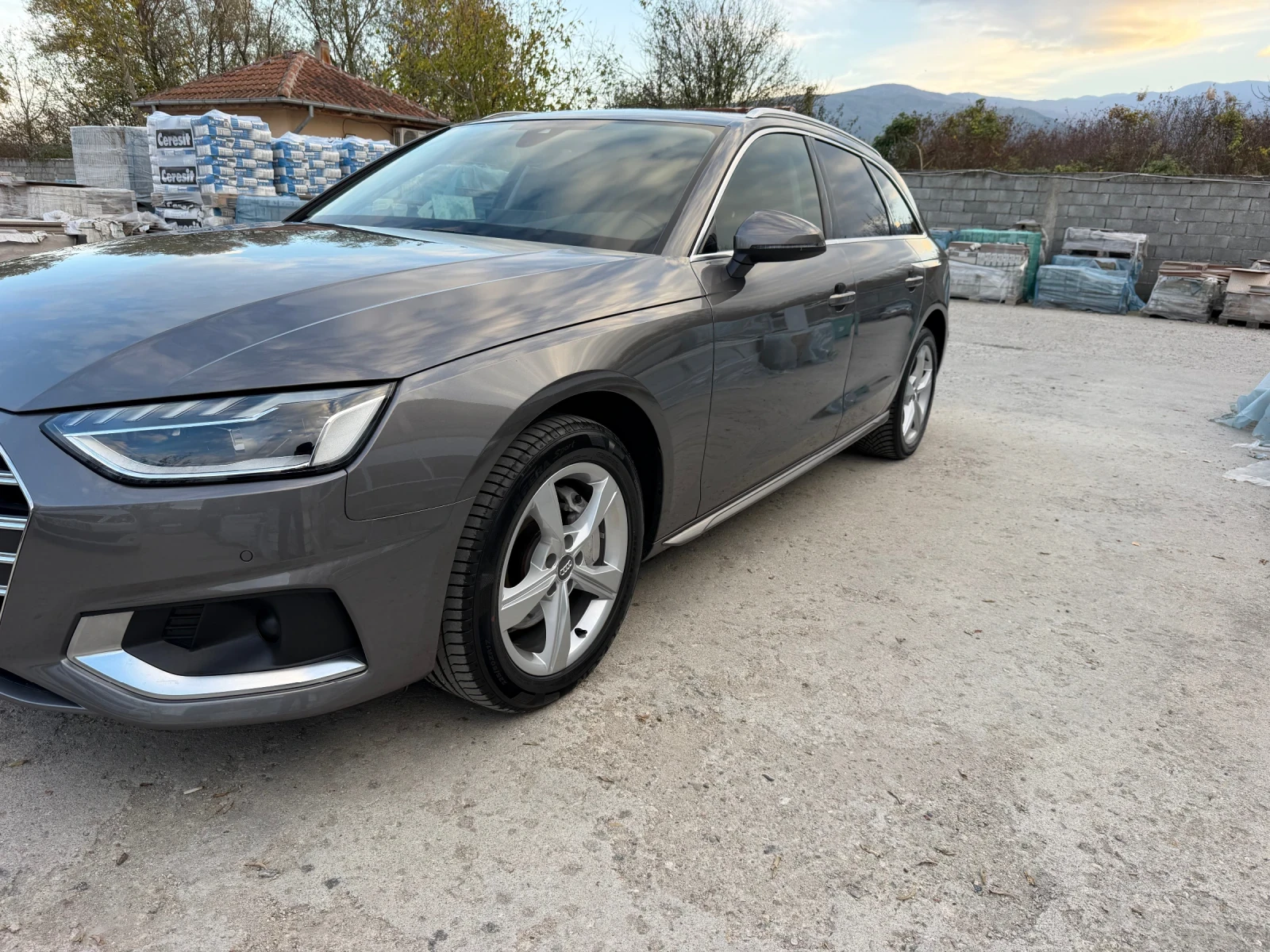 Audi A4, снимка 6 - Автомобили и джипове - 56736837