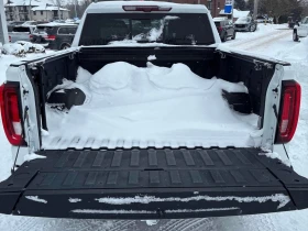 Gmc Sierra * AT4 * CARFAX * 360 КАМЕРИ* ОБДУХВАНЕ* , снимка 12