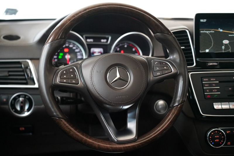 Mercedes-Benz GLS 350 d 4Matic Designo 6+1 Offroad Package, снимка 10 - Автомобили и джипове - 43210124