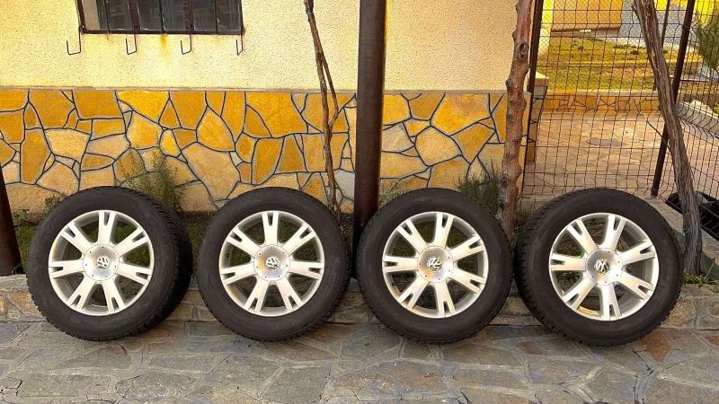 VW Touareg V6, снимка 15 - Автомобили и джипове - 52596288