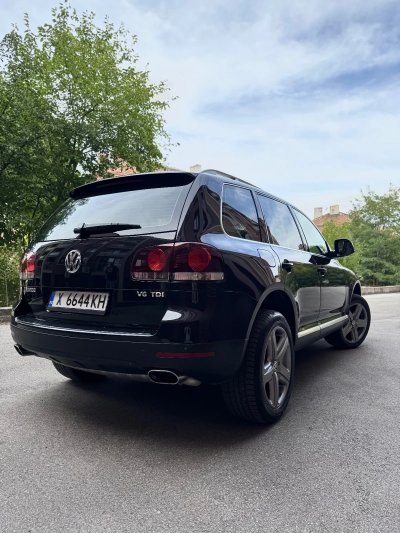 VW Touareg V6, снимка 4 - Автомобили и джипове - 52596288