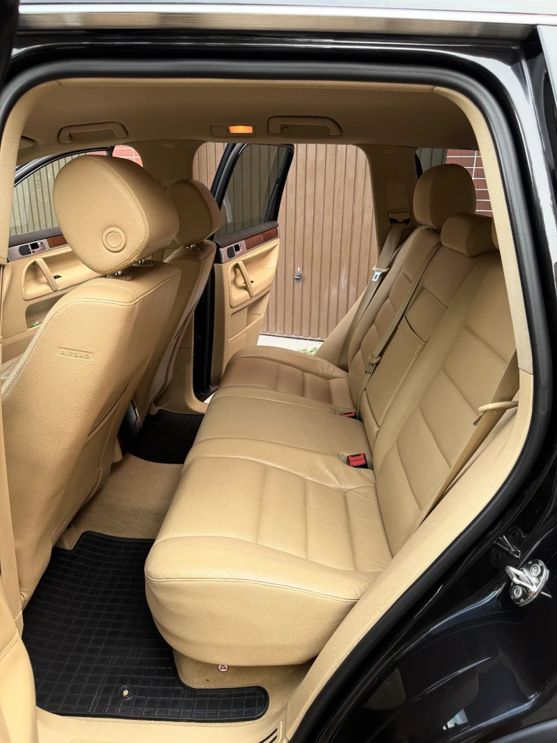 VW Touareg V6, снимка 14 - Автомобили и джипове - 52596288