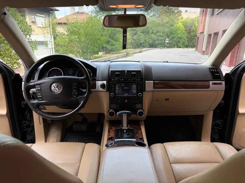 VW Touareg V6, снимка 10 - Автомобили и джипове - 52596288