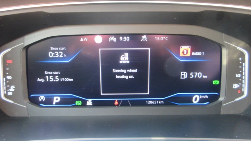 VW Tiguan Allspace R-LINE-2.0TDI-4x4-200HP-360-TOP СЪСТОЯНИЕ!!!, снимка 15 - Автомобили и джипове - 51744921