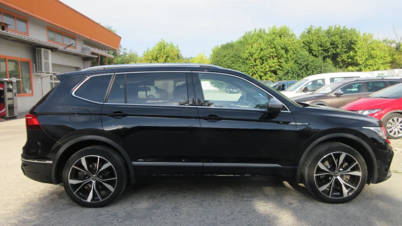 VW Tiguan Allspace R-LINE-2.0TDI-4x4-200HP-360-TOP СЪСТОЯНИЕ!!!, снимка 4 - Автомобили и джипове - 51744921