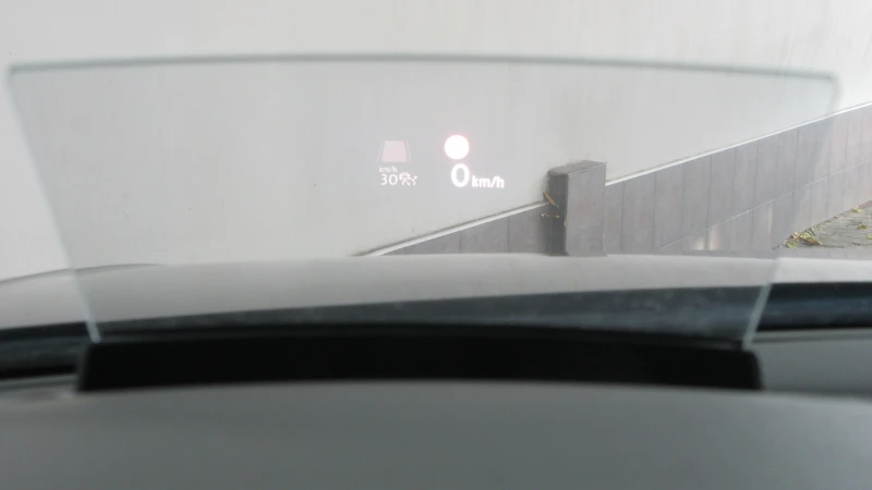 VW Tiguan Allspace R-LINE-2.0TDI-4x4-200HP-360-TOP СЪСТОЯНИЕ!!!, снимка 16 - Автомобили и джипове - 51744921