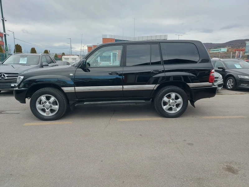 Toyota Land cruiser 4.2 TDI* LUXURY PREMIUM* FULL EXTRI, снимка 4 - Автомобили и джипове - 52502742