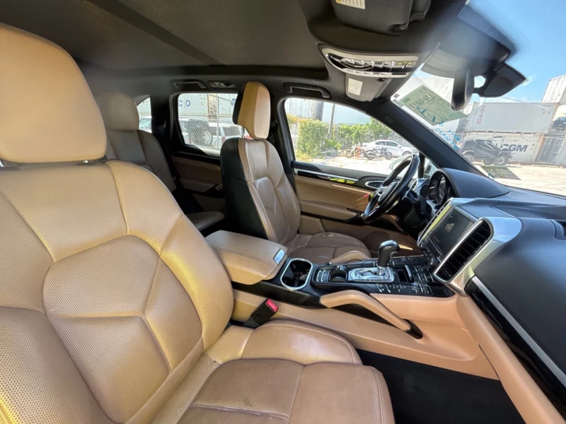 Porsche Cayenne S, снимка 11 - Автомобили и джипове - 52571137