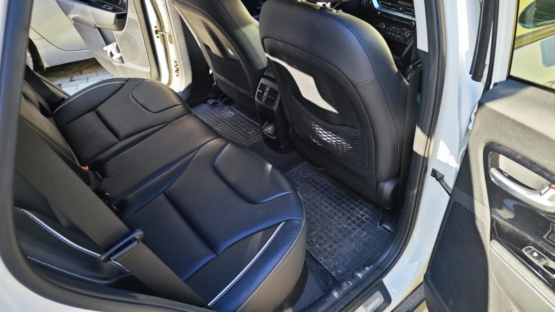 Kia Niro, снимка 9 - Автомобили и джипове - 52943397