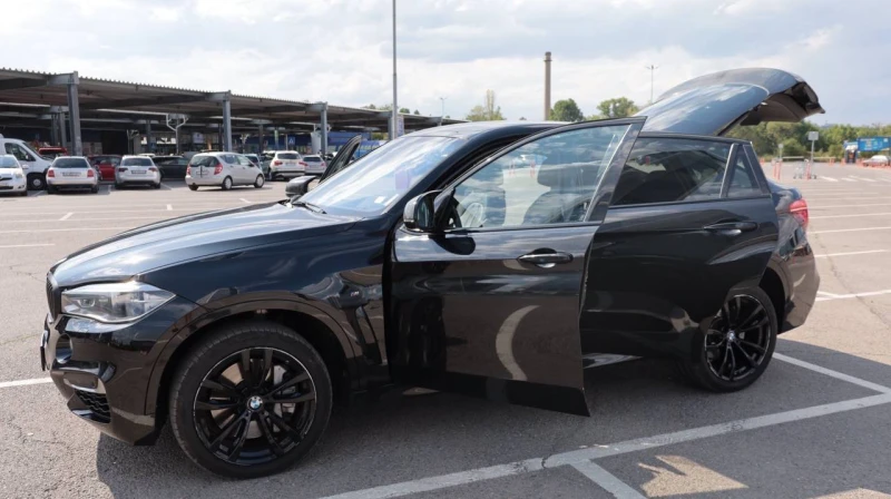 BMW X6 50D, снимка 6 - Автомобили и джипове - 53596270