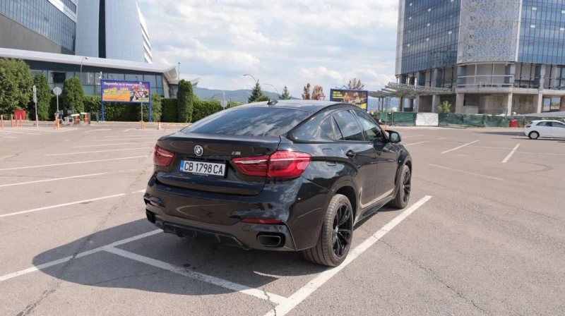 BMW X6 50D, снимка 3 - Автомобили и джипове - 53596270