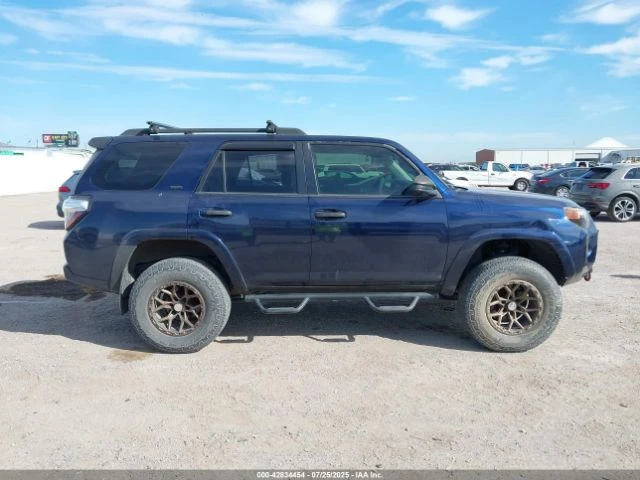 Toyota 4runner 4.0* V6* ПОДГРЕВ* КАМЕРА* КЕЙЛЕС* LANE* ASSIST - изображение 5