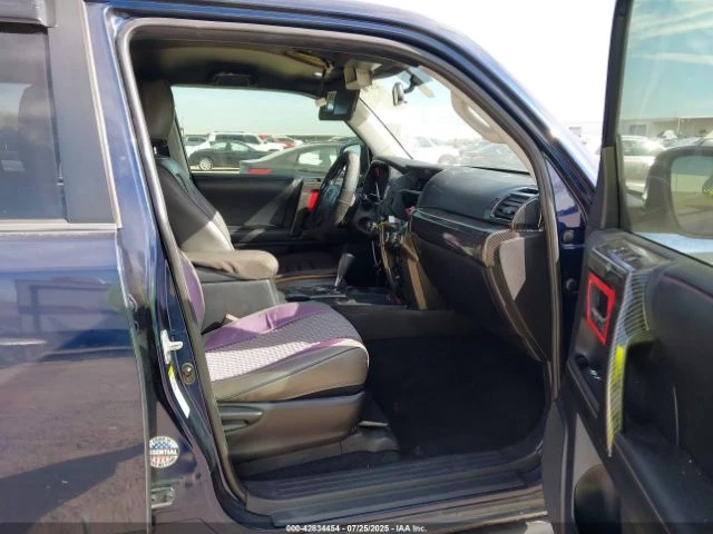 Toyota 4runner 4.0* V6* ПОДГРЕВ* КАМЕРА* КЕЙЛЕС* LANE* ASSIST - изображение 9