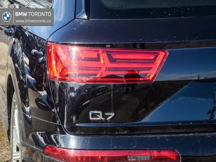 Audi Q7 * АВТО КРЕДИТ* ЦЕНА ДО БГ * Сервизна история * , снимка 7 - Автомобили и джипове - 53622550