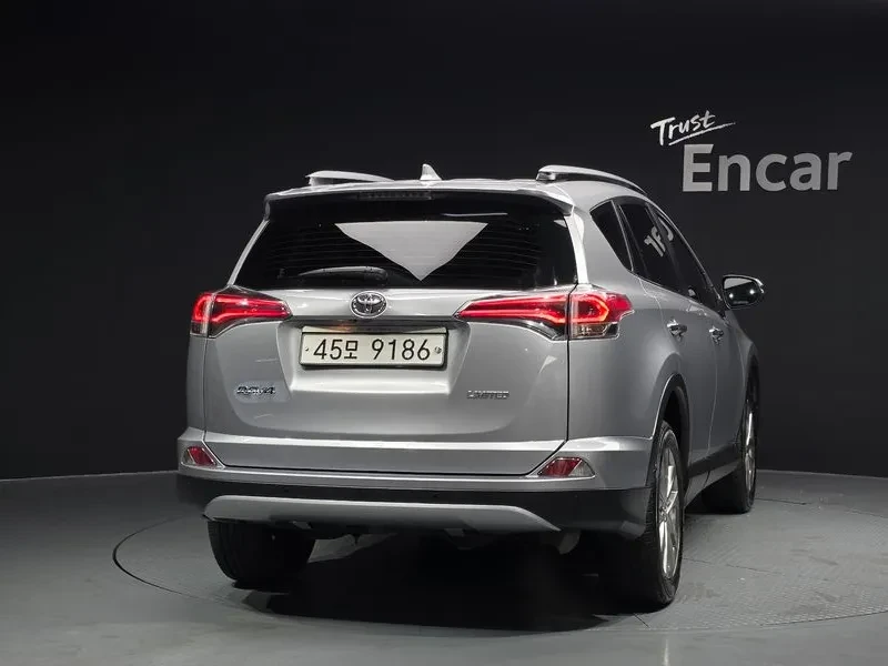 Toyota Rav4 2.5 2Wd , снимка 8 - Автомобили и джипове - 55898727