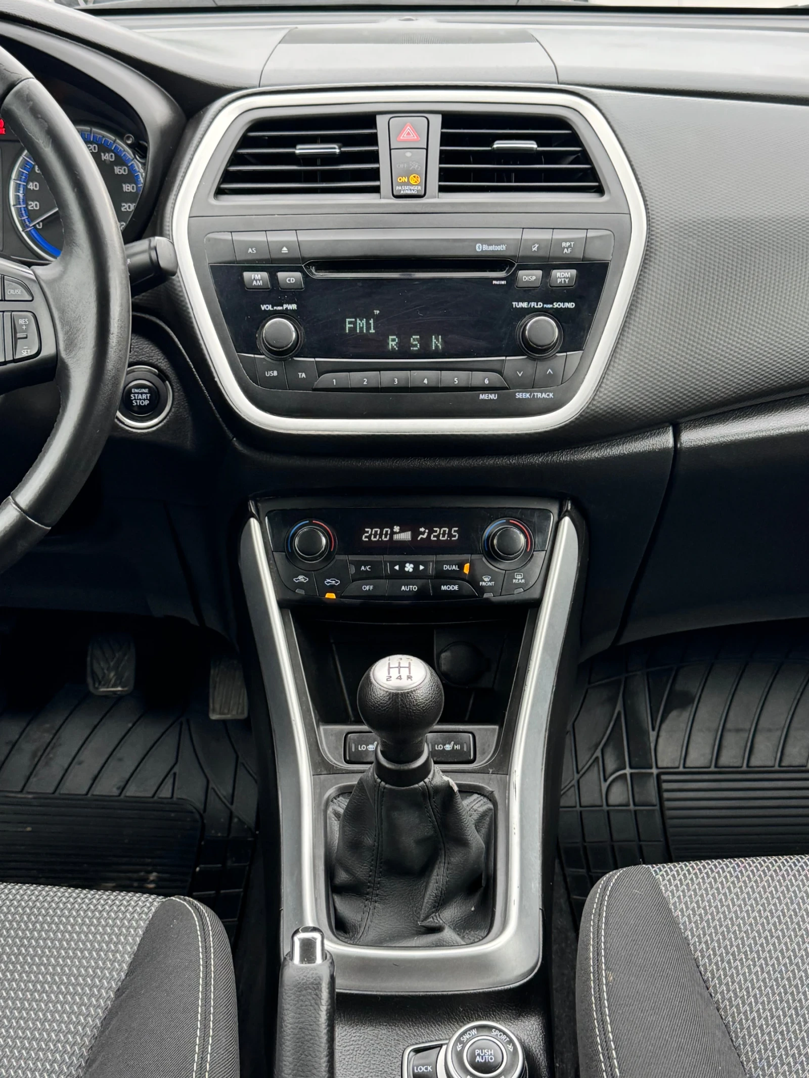 Suzuki SX4 S-Cross 1.6i  44 | Mobile.bg   11