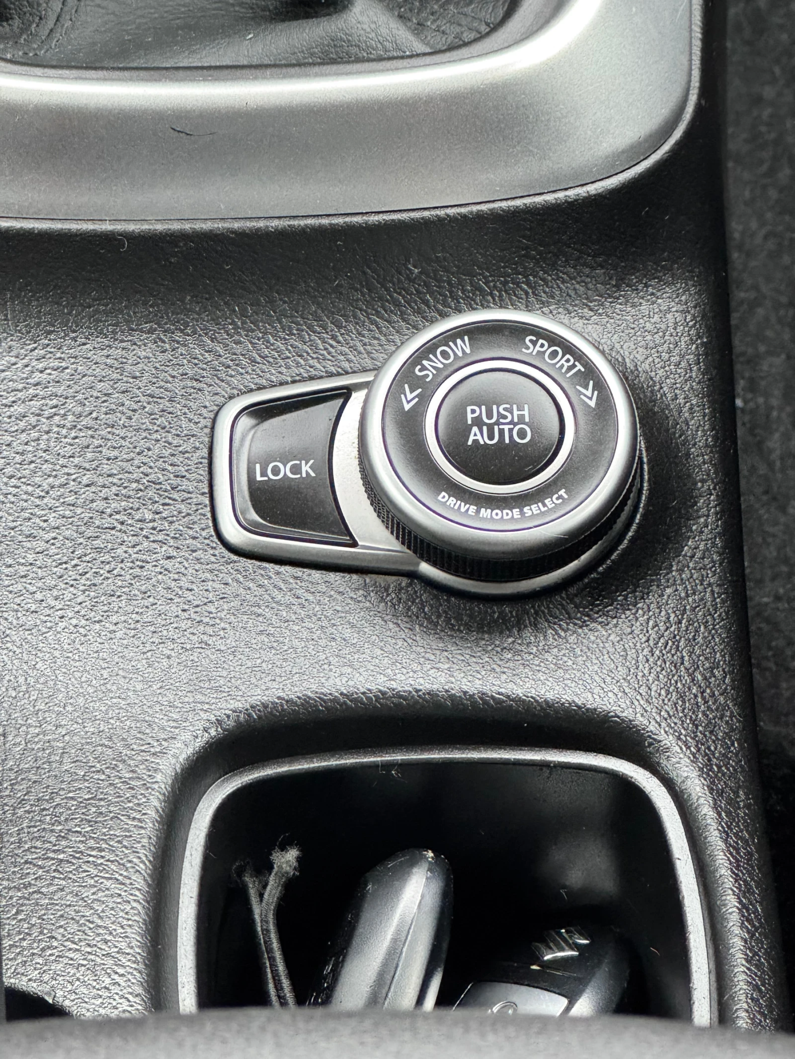 Suzuki SX4 S-Cross 1.6i  44 | Mobile.bg   12