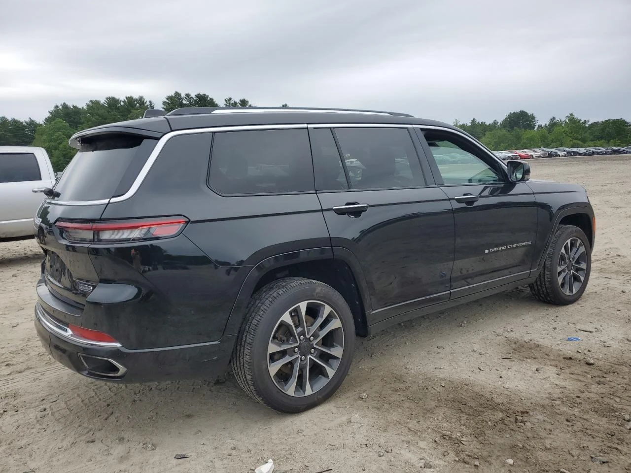 Jeep Grand cherokee L OVERLAND - изображение 6