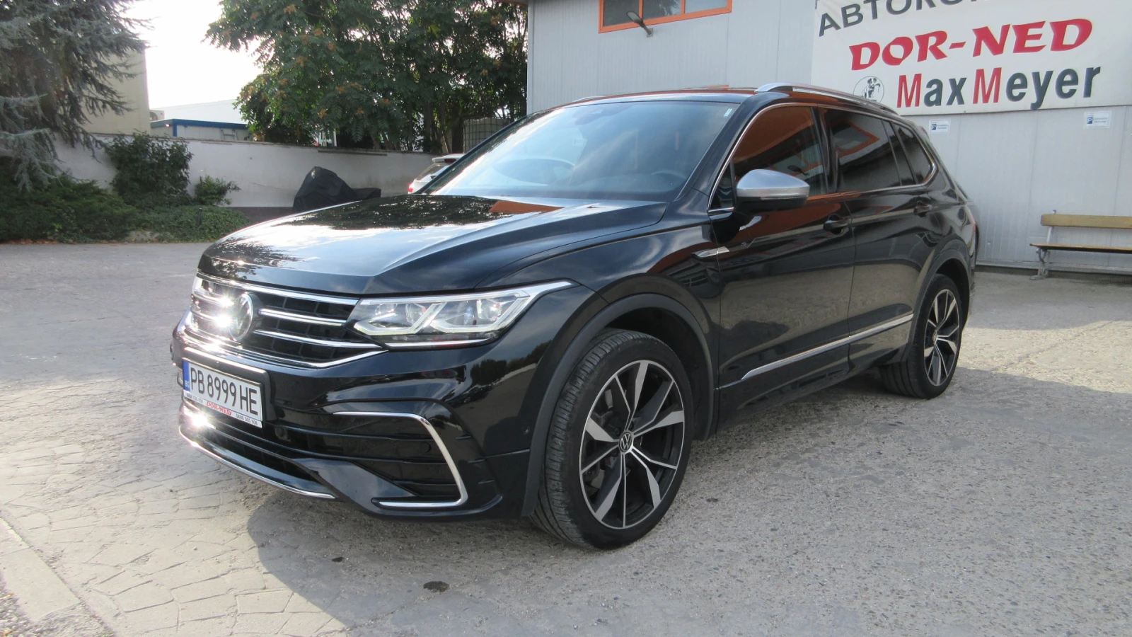 VW Tiguan Allspace R-LINE-2.0TDI-4x4-200HP-360-TOP !!! | Mobile.bg   1