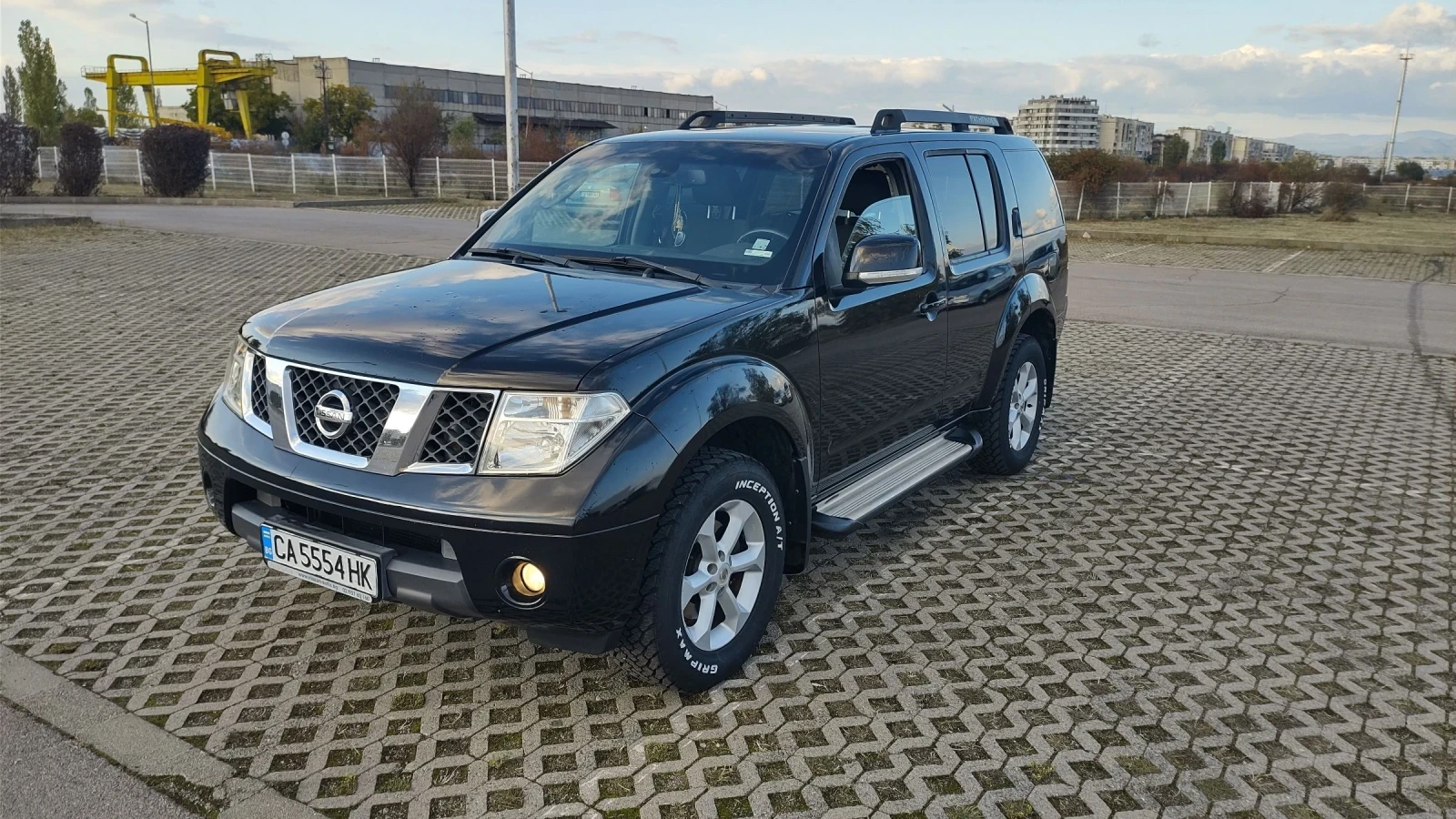 Nissan Pathfinder 2.5dci - изображение 2