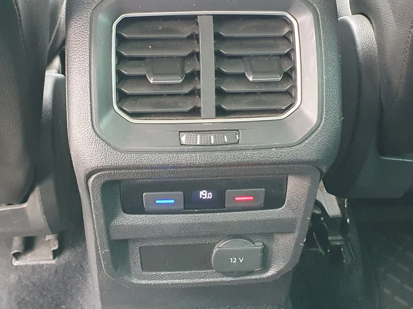 VW Tiguan Comfortline 2.0TSI 4MOTION BMT | Mobile.bg   13