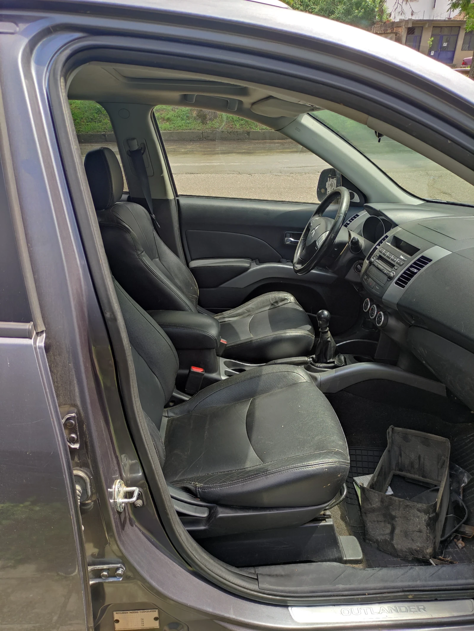 Mitsubishi Outlander 2.0 disel, снимка 5 - Автомобили и джипове - 54676533
