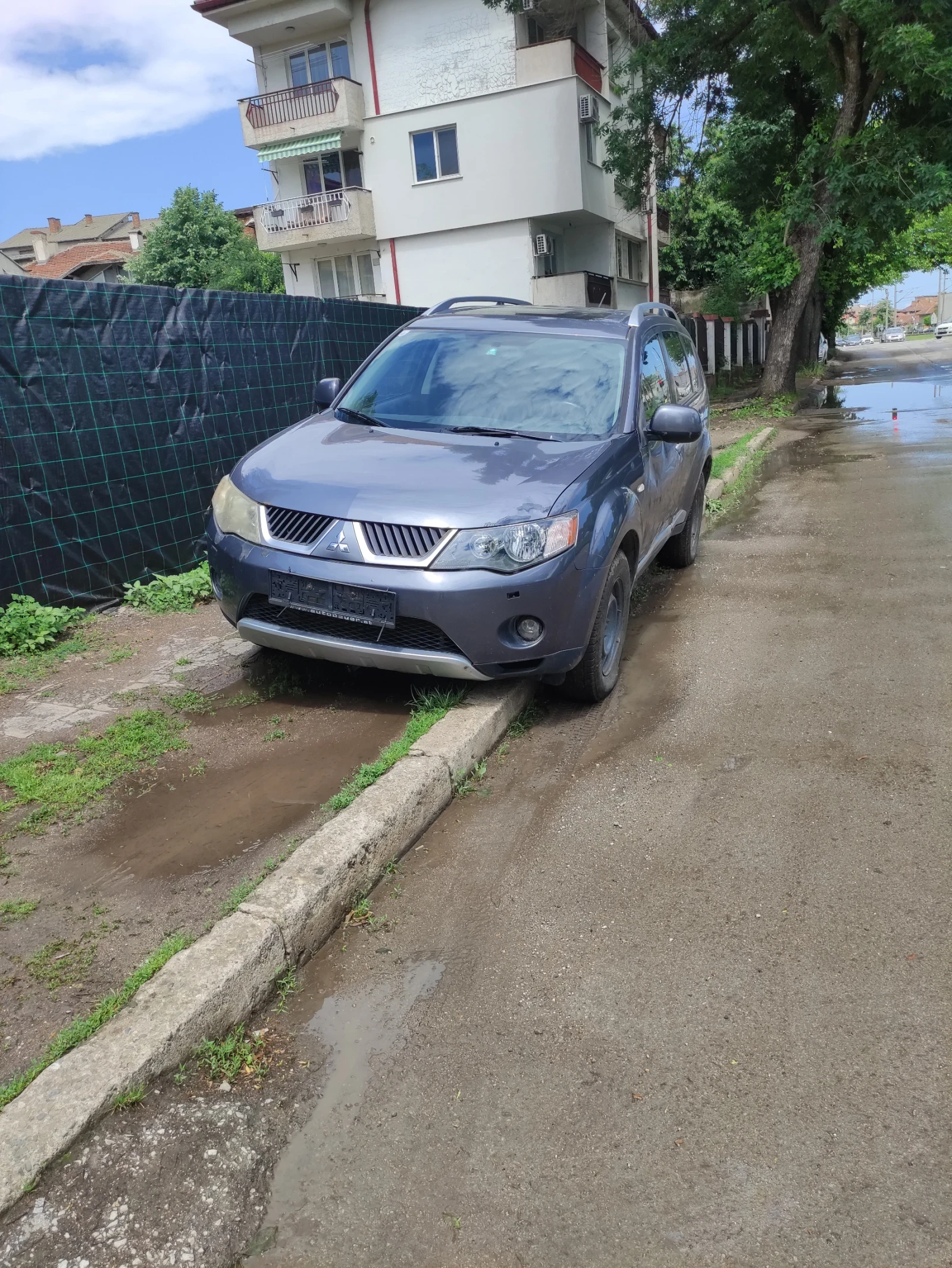 Mitsubishi Outlander 2.0 disel