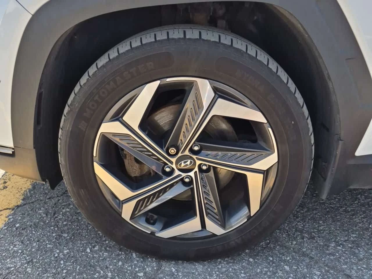Hyundai Tucson ULTIMATE/CARFAX/ФИНАНСИРАНЕ, снимка 17 - Автомобили и джипове - 54833597