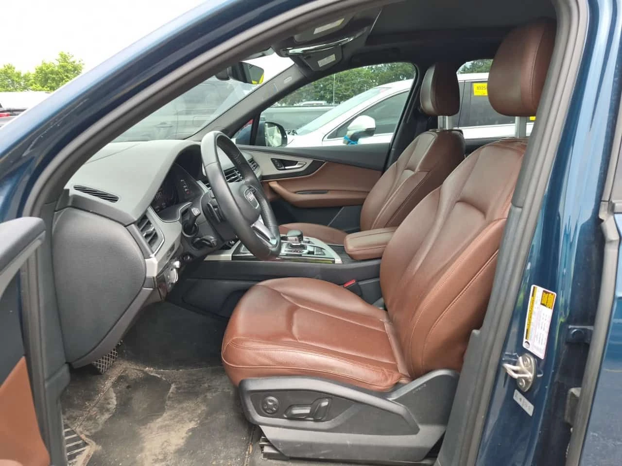 Audi Q7 * ДИСТРОНИК * ОБДУХВАНЕ * 360 * АВТОКРЕДИТ * , снимка 8 - Автомобили и джипове - 55007681