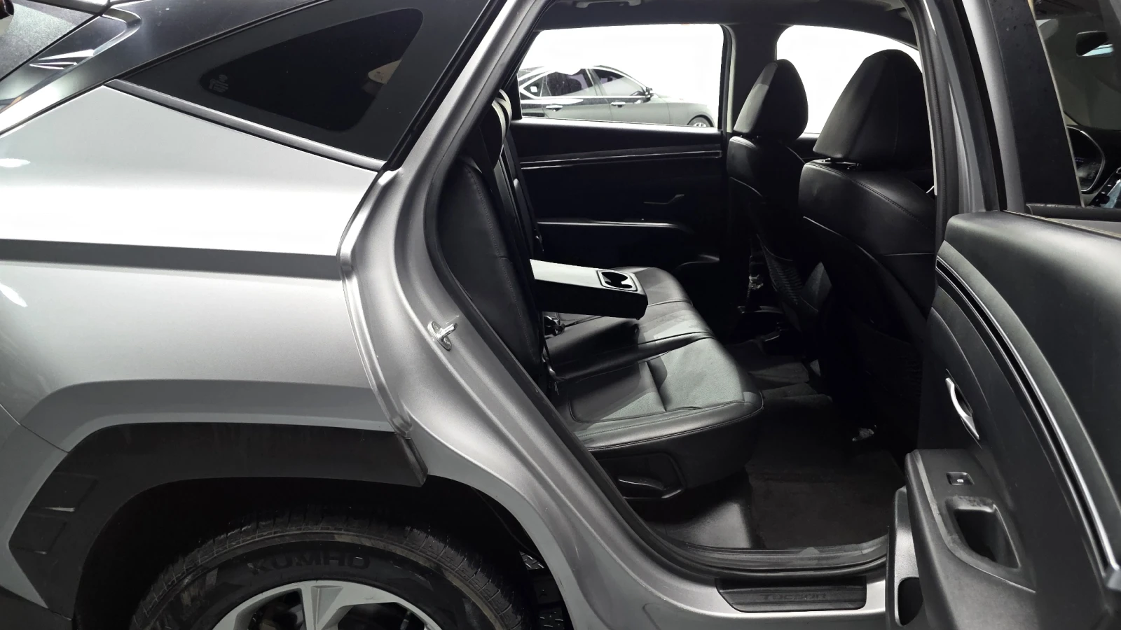 Hyundai Tucson Diesel 2.0 4WD autogeorge.com, снимка 15 - Автомобили и джипове - 56137251