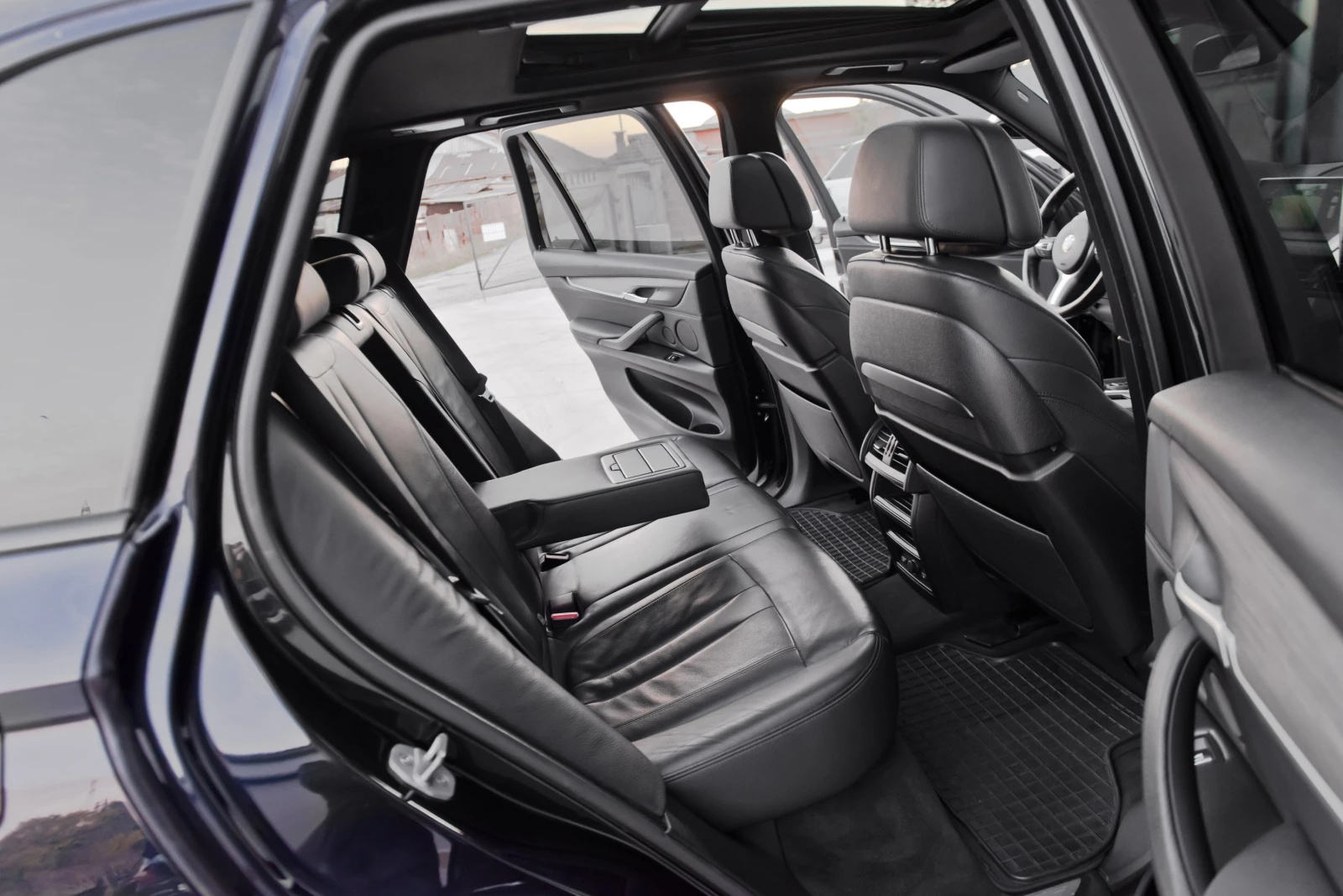 BMW X5 3.0D ���� ������ | Mobile.bg � ����������� 12