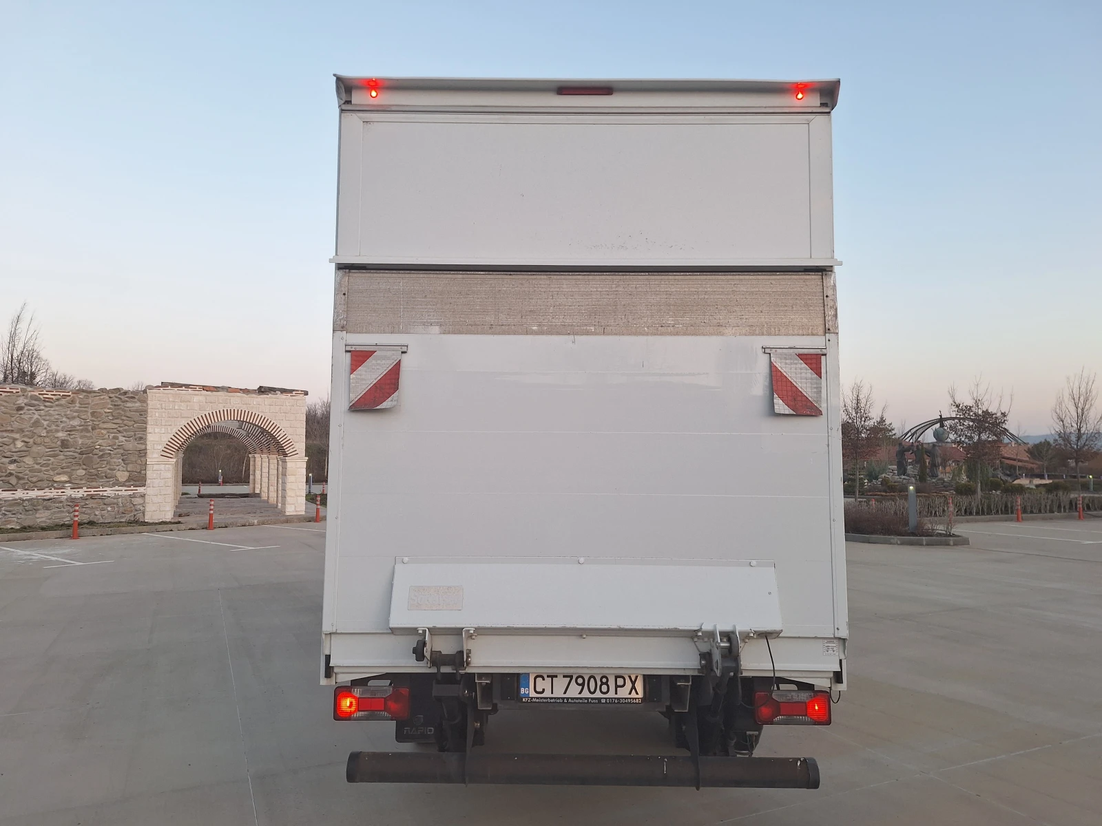 Iveco Daily 35S14 ПАДАЩ БОРД 4.40см, снимка 6 - Бусове и автобуси - 53829491