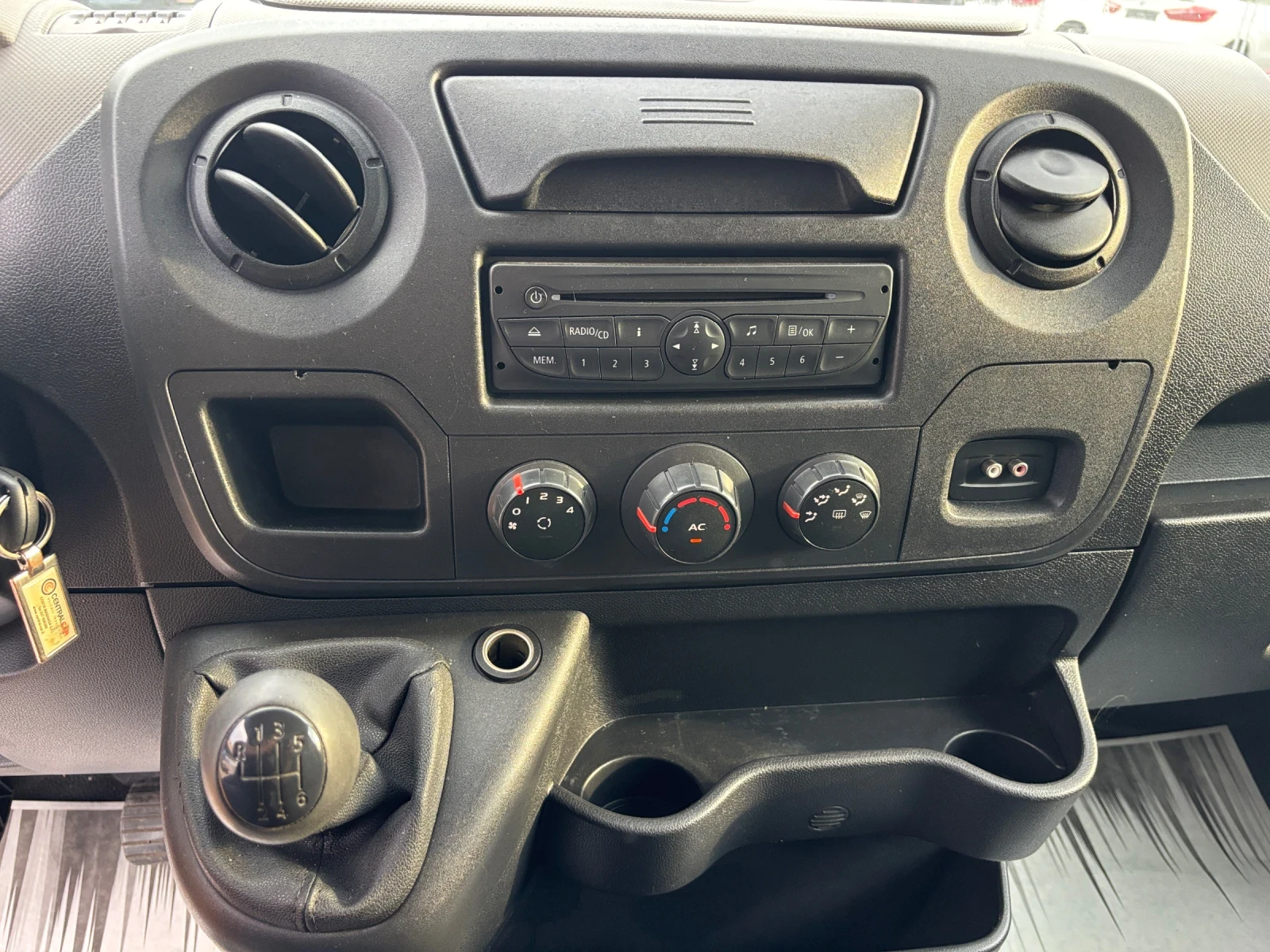 Renault Master 2.3 DCI, снимка 11 - Бусове и автобуси - 55986599
