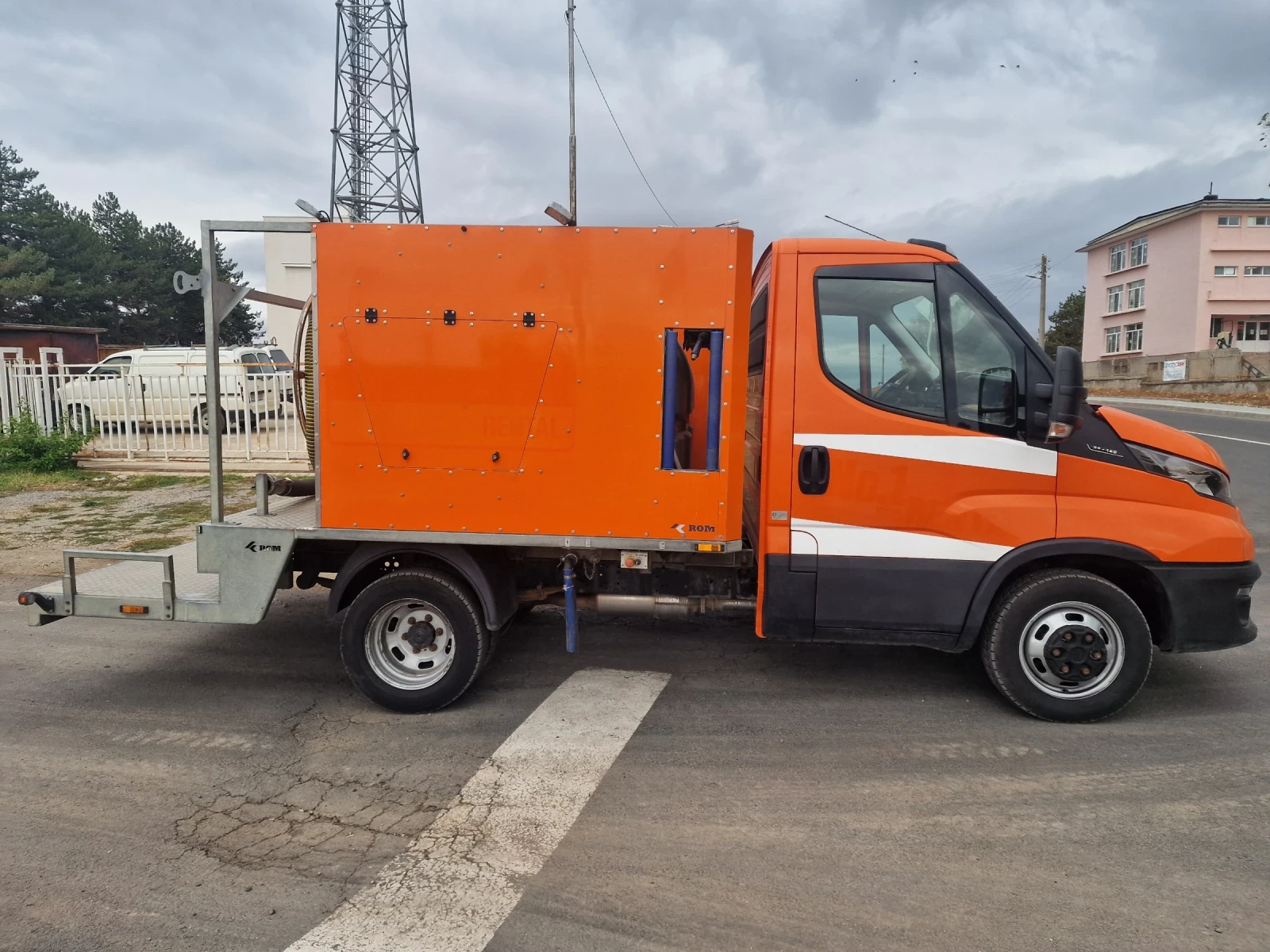 Iveco 35c15 Каналопочистваща машина - изображение 3