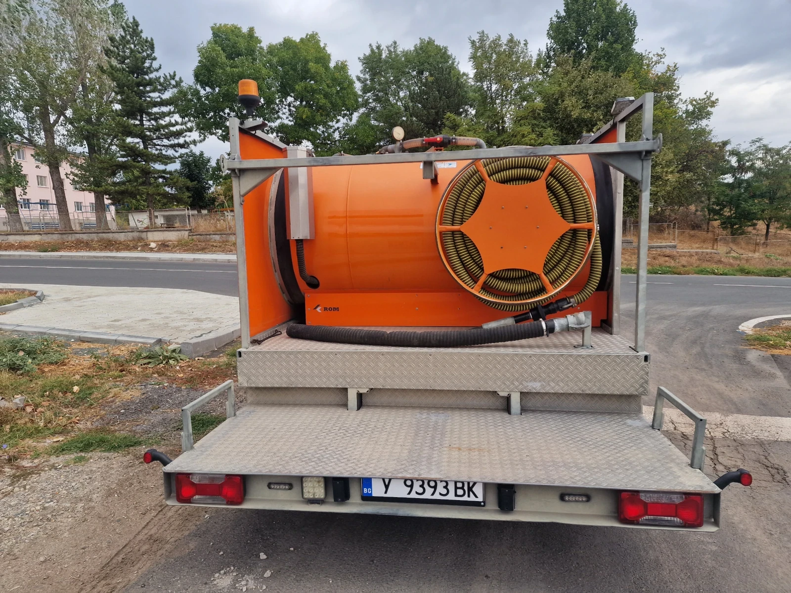 Iveco 35c15 Каналопочистваща машина - изображение 4