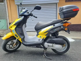 Honda X8R-S Скутер , снимка 3