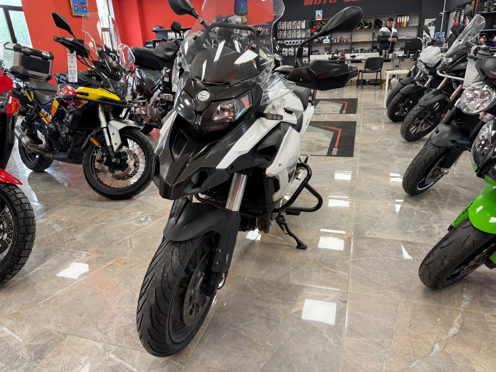 Benelli TRK 502 ABS A2, снимка 10 - Мотоциклети и мототехника - 54550696