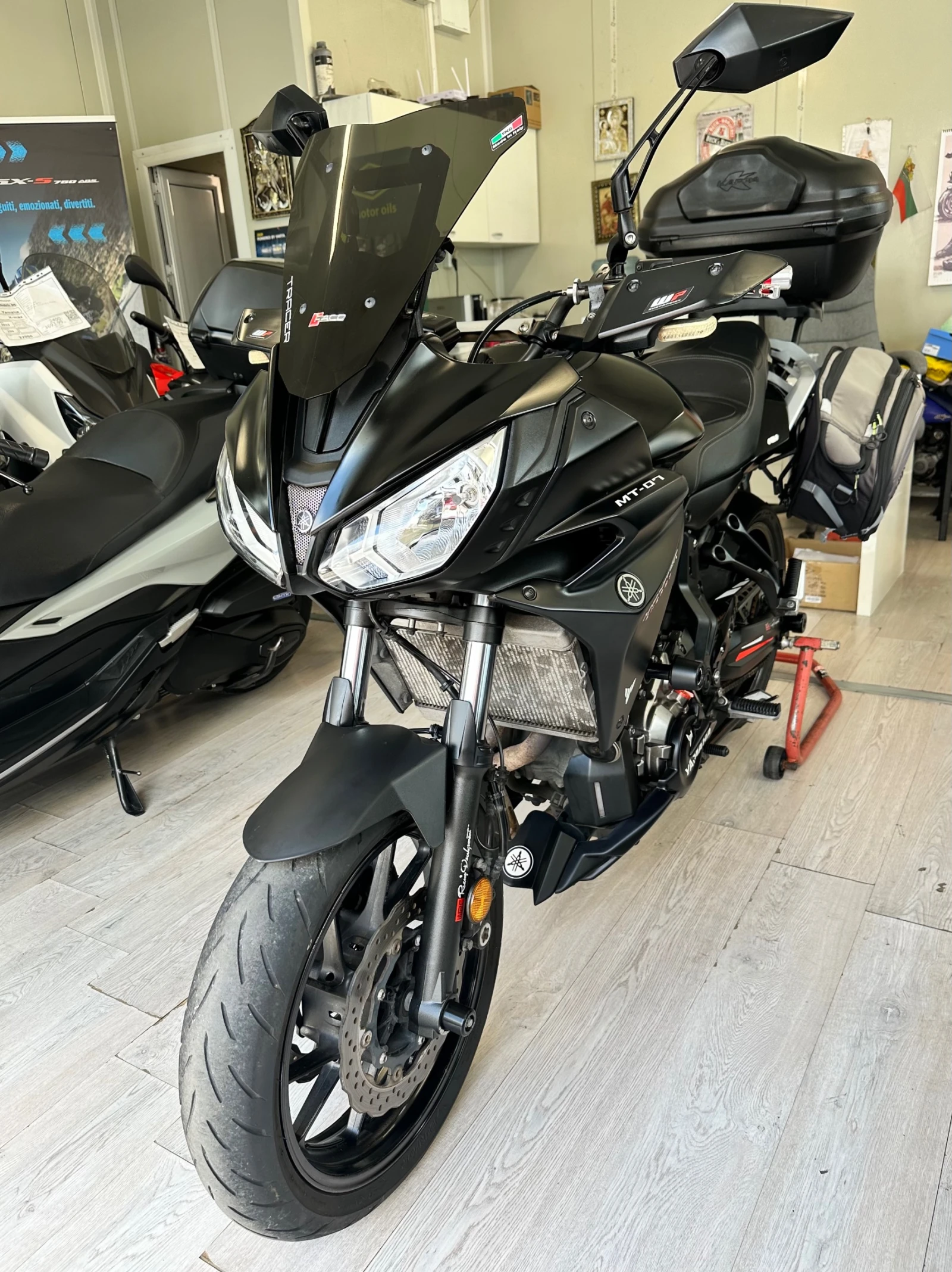 Yamaha Mt-07 Tracer 03.2017г., снимка 9 - Мотоциклети и мототехника - 55396356