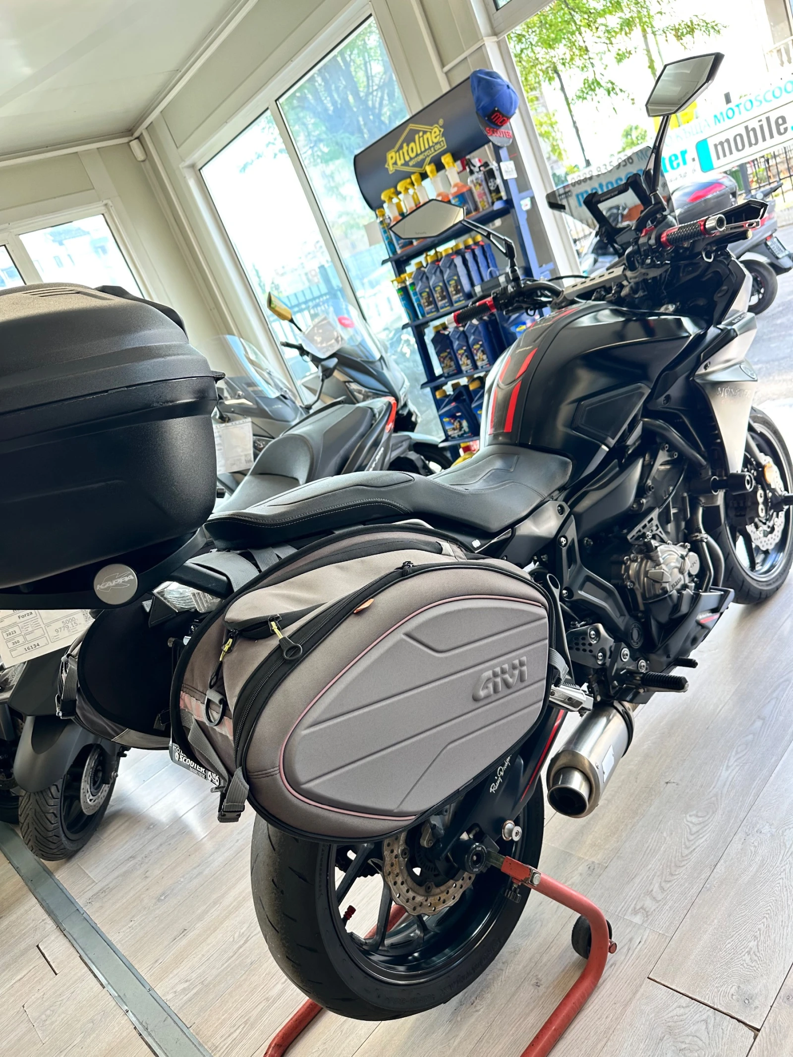 Yamaha Mt-07 Tracer 03.2017г., снимка 10 - Мотоциклети и мототехника - 55396356