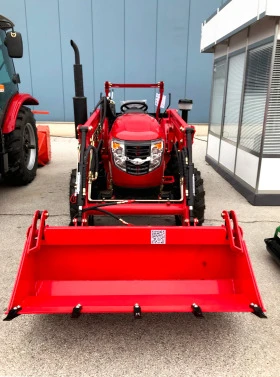 Трактор Друга марка Трактор за всяка ферма 40 кс с Кофа 4 в 1 - XS404, снимка 2