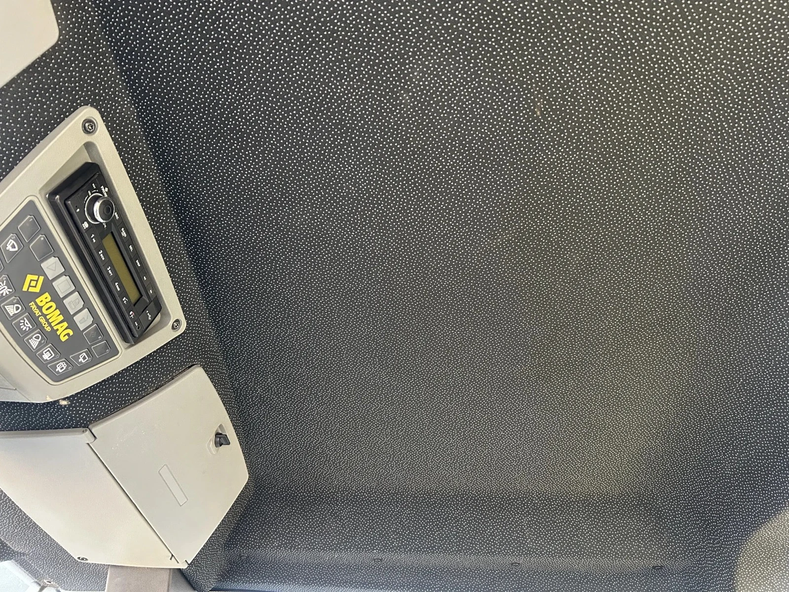 Валяк BOMAG BW 213 D ЛИЗИНГ - изображение 6