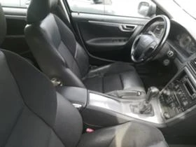 Volvo V70 2.4 D5/AUTOMAT ЗА ЧАСТИ , снимка 8