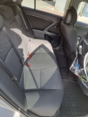 Toyota Avensis D4D, снимка 7