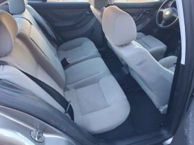 Seat Leon 1.9ТДИ, снимка 16