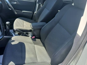 Обява за продажба на Toyota Auris ~14 500 лв. - изображение 11