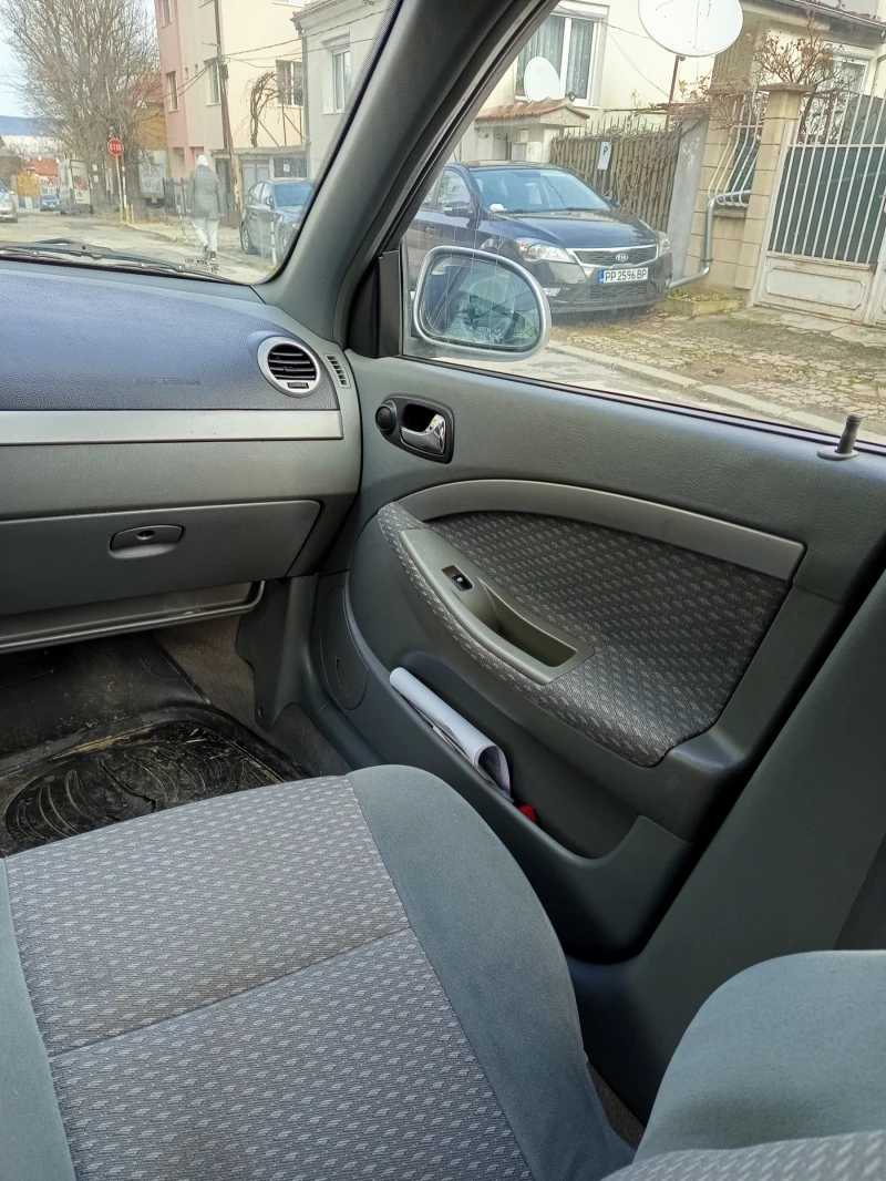 Daewoo Nubira 1.8 CDX, снимка 6 - Автомобили и джипове - 48265013