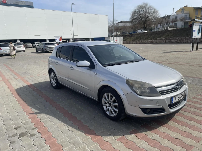 Opel Astra, снимка 4 - Автомобили и джипове - 49597117