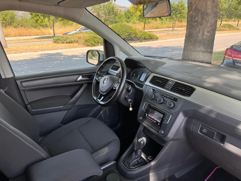 VW Caddy 2.0TDI 102кс DSG * 103хил.км* ПЕРФЕКТЕН* , снимка 11 - Автомобили и джипове - 50917947